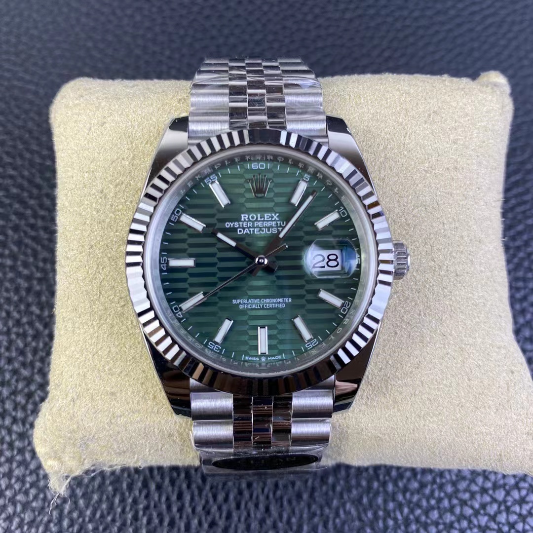 126334‑0030 – 41mm Green Datejust Replica with 3235 Movement