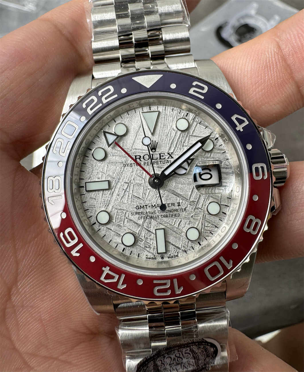 GMT‑Master II Meteorite Dial Replica – V3 Pepsi Bezel 40mm