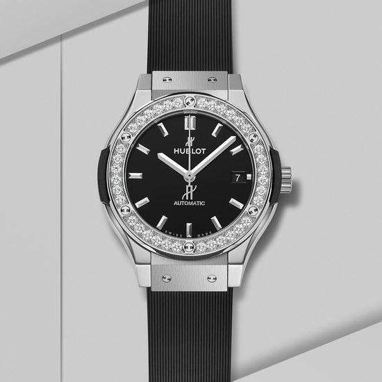 Hublot Replica Watch Classic Fusion Titanium Diamonds 38, 565.NX.1470.RX.1204