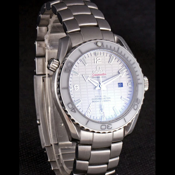 Omega James Bond Skyfall Watch with White Dial and White Bezel new59468