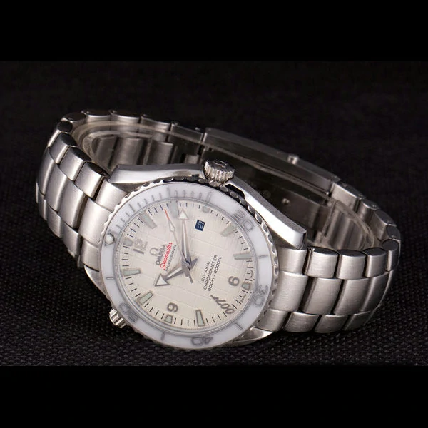 Omega James Bond Skyfall Watch with White Dial and White Bezel new59468