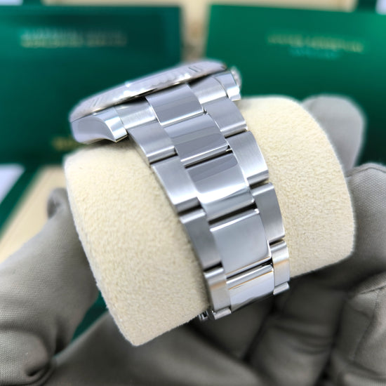 Pre-owned Rolex Replica Watch Datejust 41, Stainless Steel and 18k White Gold, 41mm, 126334-0003