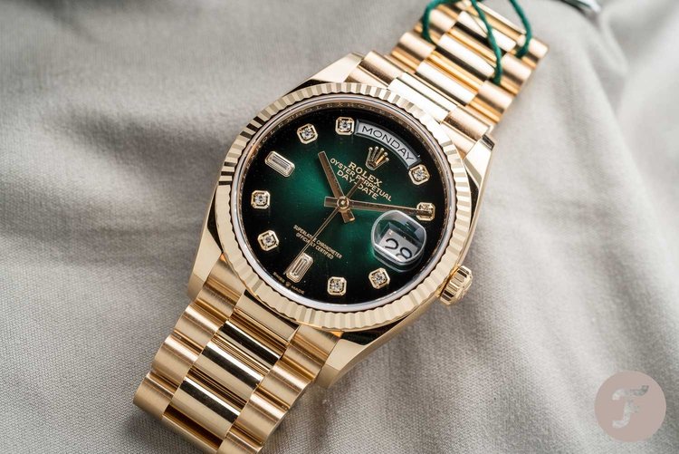 Replica Rolex Day Date 40MM Green Dial Watch