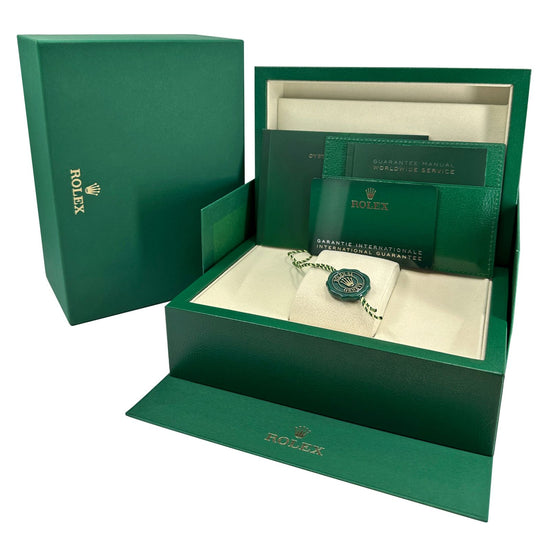 Rolex Replica Watch Datejust 36, Oystersteel and 18k Yellow Gold, Silver set with Diamonds dial, Domed Oyster, 126203-0052