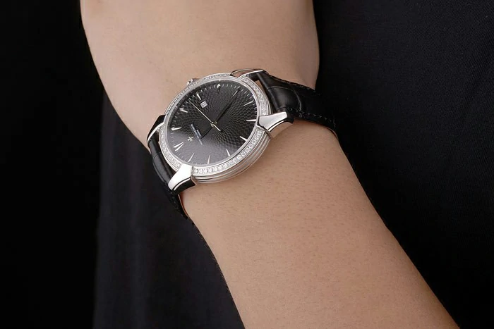 Vacheron Constantin Traditionnelle Black Dial Stainless Steel Diamond Case Black Leather Bracelet new105422